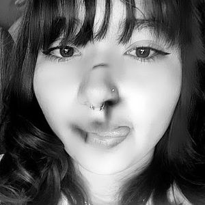 Meet your Posher, Lucy